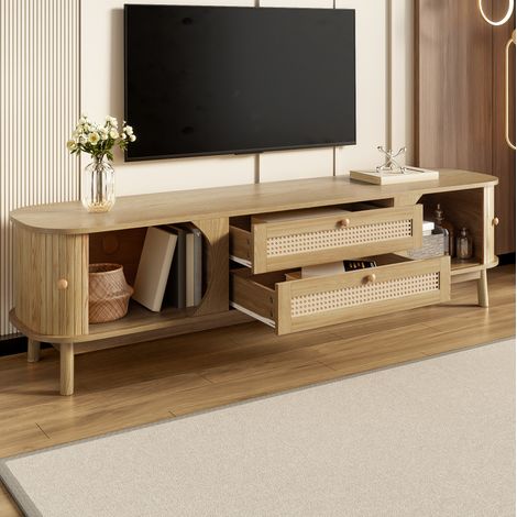 Meuble TV 170x39.5x46 cm naturel en MDF et bois massif avec portes coulissantes, tiroirs en rotin et pieds en bois (1/5)