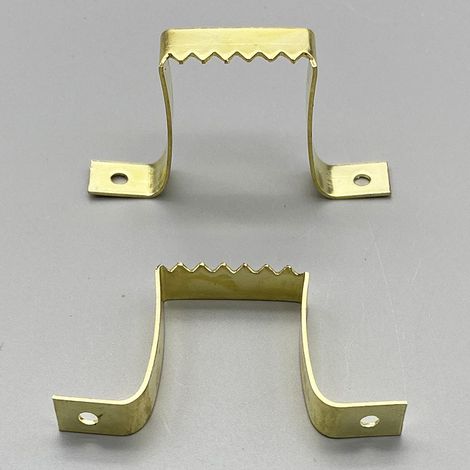 Support pour broderie au point de croix, panneau arrière décoratif dentelé de 29 mm de haut, bande dentelée arquée sur une seule face, crochet de suspension dissimulé pour cadre photo.
