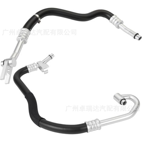 Die Einlass- und Auslassrohre 172275-67207 sind für die Motorölkühlerleitungen des BMW 3er E90 geeignet. (1/4)