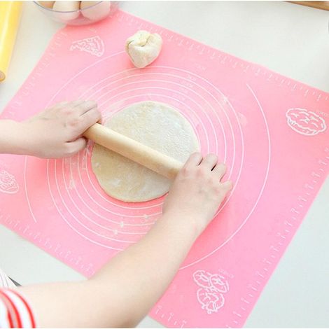 Tapis de pâtisserie en silicone antiadhésif, épais et gradué, pour la cuisson, le façonnage de la pâte à pizza et de biscuits (rose). (1/5)
