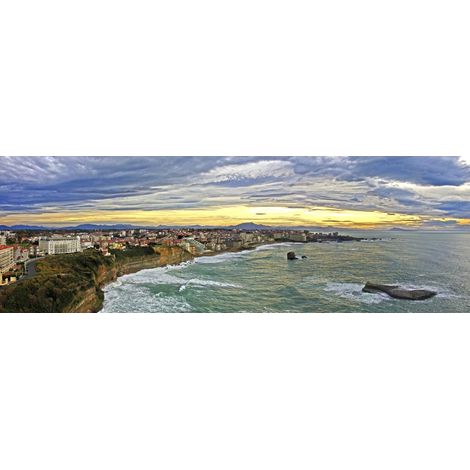 Tableau sur toile Biarritz en hiver 45x135 cm - Impression sur Toile Murale Décorative - Image imprimée en HD sur Toile - Toile sur Châssis en Bois FSC - Fabriqué en France (1/4)