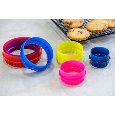 Emporte-pièce Rond - 5 Pièces - Plastique - Découpe Pâtisserie - Biscuits Et Gâteaux - 9x12x16 Cm MIROIR ELECTRIQUE (1/5)