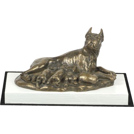 Boxer, Boxer II - estatuilla de perro, figura sobre una base blanca, trofeo para una exposición canina de Art-Dog (1/5)