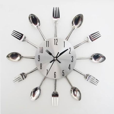 SABIR-(Argent) Horloge murale moderne en forme de ruban avec couverts et ustensiles de cuisine (1/2)