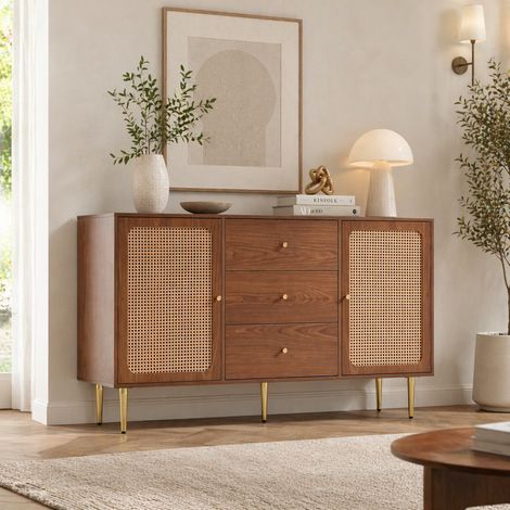 Buffet 150x40x90 cm effet noyer avec 2 portes cannage rotin, 3 tiroirs et étagère réglable, pour salon et chambre