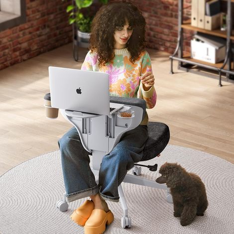 Fauteuil de bureau large sans accoudoirs Criss Cross – Avec plateau caché et inclinaison réglable. Parfait pour le bureau à domicile, la coiffeuse et le yoga (1/5)