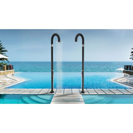 Douche traditionnelle en polyéthylène – Arrivée d'eau chaude et froide – Pour extérieur – Recyclable et non toxique – Arkema Design (1/3)