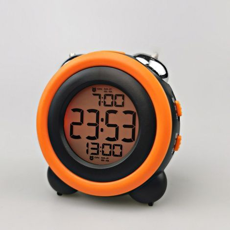 Lautloser LED-Wecker mit hellem Display, elektronische Uhr für den Heimgebrauch, hoher Ton, schwarzes Gehäuse mit orangefarbenen Tasten.