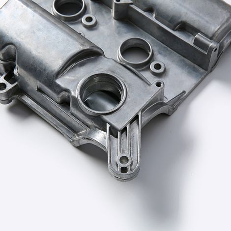 12605216 Applicable aux Buick LaCrosse (LDK), Buick Regal et Chevrolet Malibu 2.0T - Couvercle de soupapes en alliage d'aluminium (1/4)