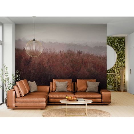 Papier peint Nature – Végétation rouge brumeuse et collines lointaines - 150 x 250 cm (1/2)
