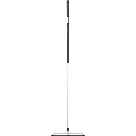 Fiskars Xact M rastrillo de acero inoxidable 164 cm ergonómico