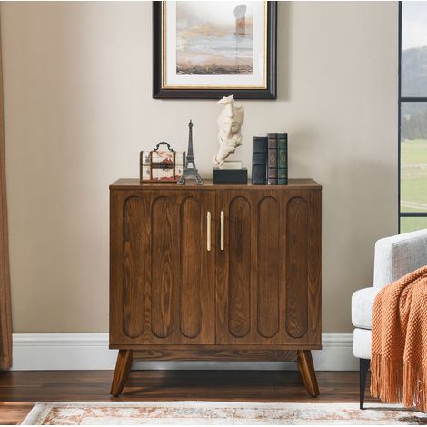 Credenza color noce con frontali scanalati, ripiani regolabili e gambe in legno massello (1/5)