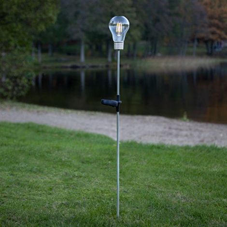 Star Trading Piquet solaire de jardin Fille, LED, extérieur, capteur crépusculaire, avec grande ampoule, blanc chaud, 80 cm (1/4)