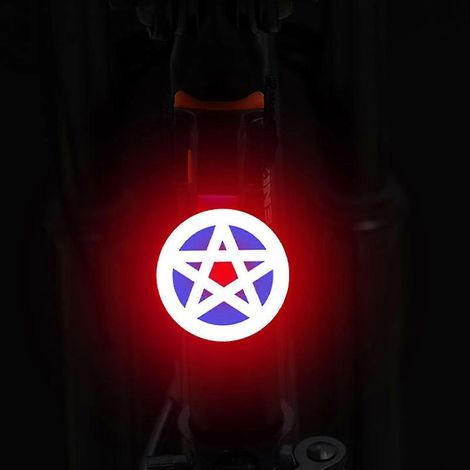Intelligentes Fahrradrücklicht, ultrahell, wiederaufladbar, wasserdicht nach IPX6, LED-Fahrradbeleuchtung, 5 Modi, passend für alle Rennräder (Pentagramm) (1/5)