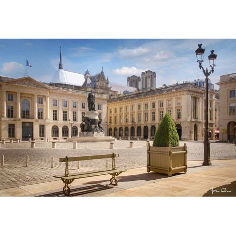 Tableau sur toile sur la place royale de Reims 45x65 cm - Impression sur Toile Murale Décorative - Image imprimée en HD sur Toile - Toile sur Châssis en Bois FSC - Fabriqué en France (1/4)