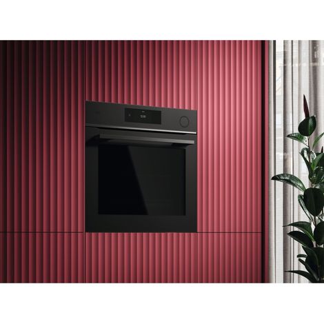 Horno aeg tr7pb731st capacidad 72 litros tecnología SteamCrisp (1/3)
