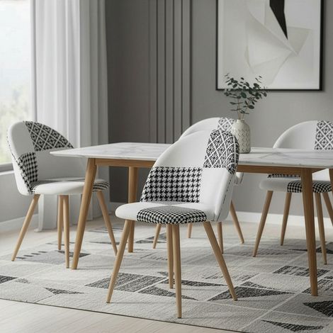Chaise de salle à manger - tapissée en patchwork noir et blanc - Evelyne Blanc / Noir