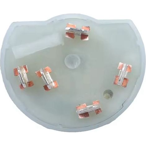 1 couleur : blanc Matériau : plastique Référence d'origine : 07848744 90052498 90052497 Voiture (1/4)