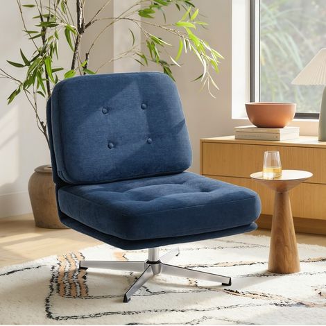 Poltrona girevole imbottita in chenille blu con seduta extra ampia, cuscino a molle e gambe in metallo (1/5)