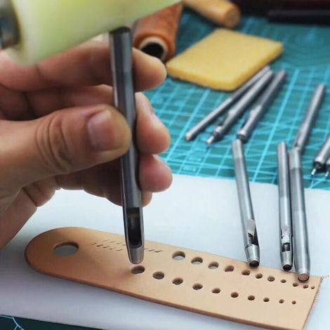 10 Pièces Emporte Pièce cuir, Poincon Creux Poinon en Cuir Poinon Creux en Acier Rond Set Outils de Perforation de Trou Creux de Cuir Pour Bracelet De Montre Ceinture 0.5mm-5mm (1/3)