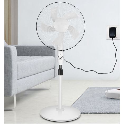 Standventilator aus Kunststoff, hohes Luftvolumen, 3 Geschwindigkeitsstufen, weiß, geeignet für Schlafzimmer und Wohnzimmer, inklusive Batterieclip und Kabel (1/5)