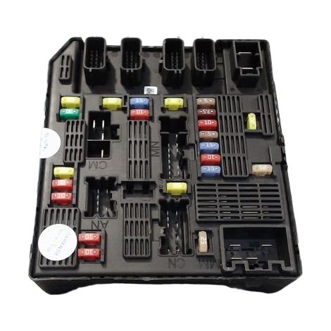 [PRODUIT D'OCCASION] Boite A Fusibles RENAULT Megane ♻️ Ref Oe. Usmjr95l2 - Garantie à vie (1/4)