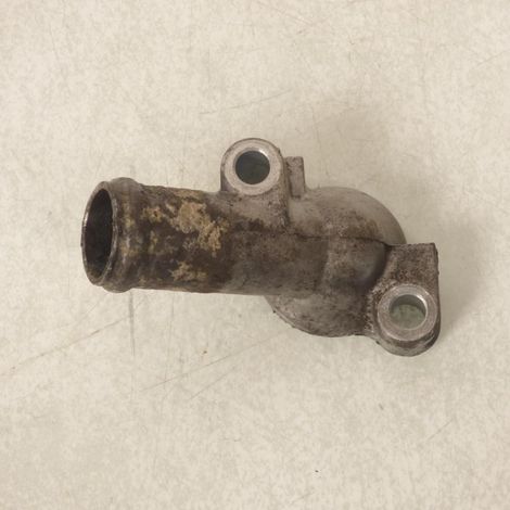 [PRODUIT D'OCCASION] Raccord durite de refroidissement pour moto Honda 750 VFR 1990 à (1/2)