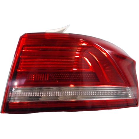 [PRODUIT D'OCCASION] Feu Arriere Droit VOLKSWAGEN Passat Sw 2005- ♻️ Ref Oe. 3g9945096d - Garantie à vie (1/3)