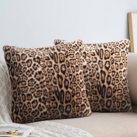 BEBUSINGOTO 2 fundas de cojín de piel sintética de leopardo y guepardo, estilo lujoso, estampado animal, selva africana, vida salvaje, marrón y dorado, decoración para sofá (1/4)