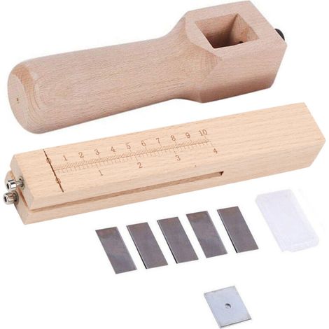 Wooden leather cutter, perfect gift for the outdoors (1/5)