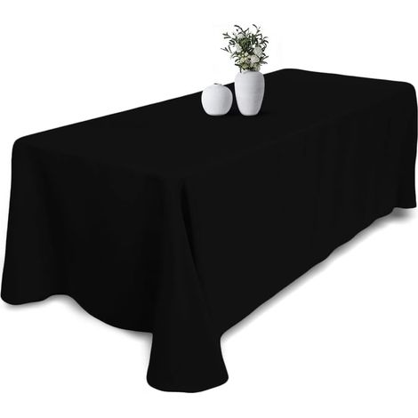 Nappe noire rectangulaire en polyester (229 x 335 cm), idéale pour une table de 120 cm de diamètre. Lavable, résistante aux taches et aux plis. Parfaite pour Noël. (1/5)