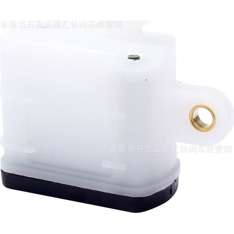 Off-road motorcycle, street bike, ATV, four-wheeled pike, truck, rear brake pump, master cylinder, fluid cup, reservoir, CBR600RR (1/5)