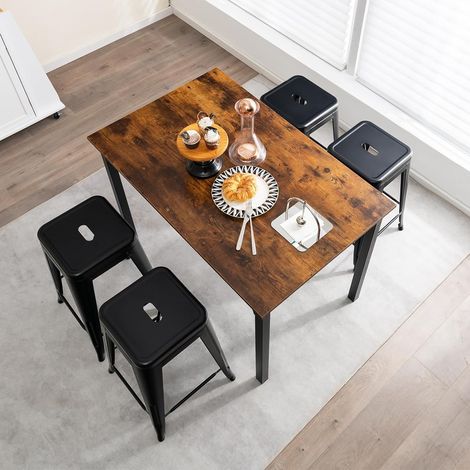 Lot de 4 Tabourets de Bar Empilable Chaise de Bar avec Repose-Pied Hauteur du Siège 61 CM Coussinets de Protection Charge Max 150KG Noir (1/5)