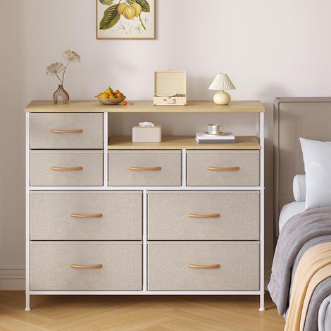 Schmale Kommode mit 4 Schubladen - Stoffkommode mit viel Stauraum, modernes, hohes Turm-Aufbewahrungssystem für Wohn-/Schlafzimmer, Holzplatte und Metallrahmen, Khaki (1/5)