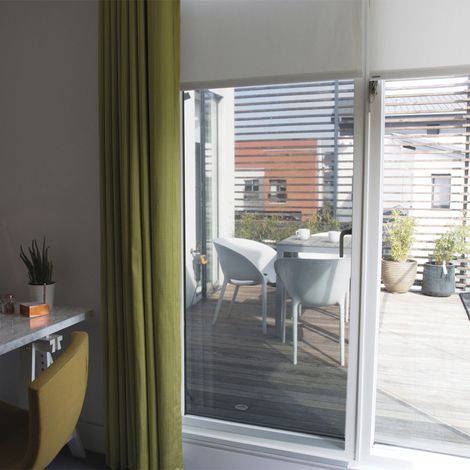 Film vitrostatique anti UV 200 x 90 cm – Protection solaire brise vue – Adhésion statique sans colle – Réutilisable et facile à poser – Transform