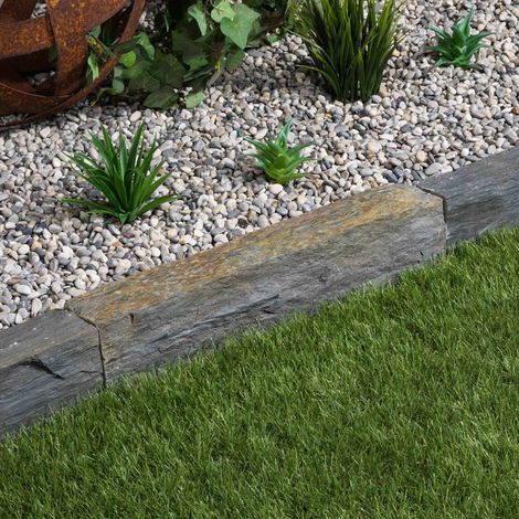 Bordure de jardin en schiste naturel brut – Longueur 50 cm – Hauteur 6-10 cm – Couleur gris-noir – Pour aménagement extérieur