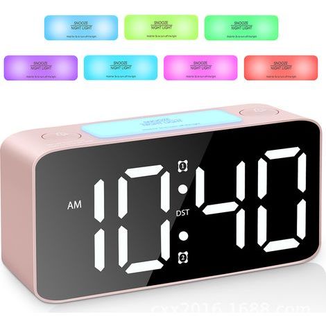 Besonders leistungsstarker Wecker für Tiefschläfer, Digitaluhr mit 7-farbigem Nachtlicht, einstellbarer Lautstärke, Dimmer, USB-Ladeanschluss, kleine Uhr fürs Schlafzimmer (1/5)