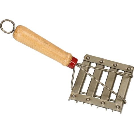 KOTARBAU Étrille métallique 110 x 100 mm - Pour chevaux, bœuf (1/5)