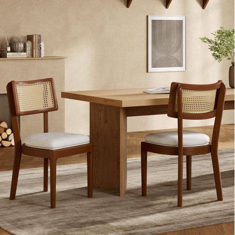 Juego de 6 sillas de comedor con respaldo de ratán, asiento de lino y estructura de madera de nogal. (1/5)