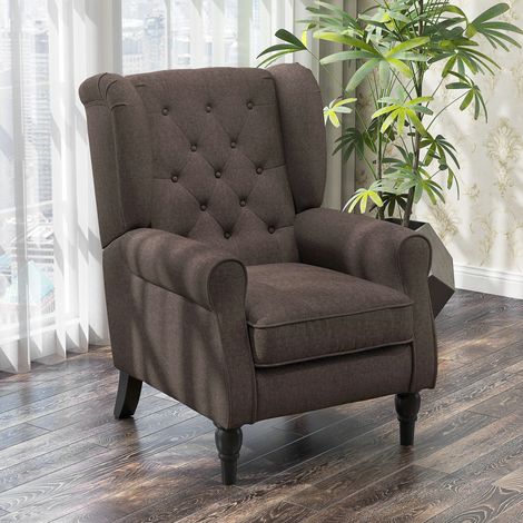 Fauteuil de chambre de style français avec assise large, capitonné, avec accoudoirs et rembourrage, pieds en bois, marron, idéal pour le salon et le bureau.