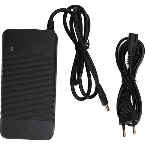 Chargeur Secteur 54.6V 2A pour Scooter Électrique avec Indicateur LED - Adaptateur Universel 100‑240V (1/5)