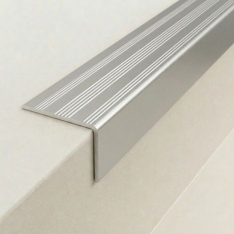 Perfil de escalera 25 x 25 x 900 mm - 1 pieza (1/5)
