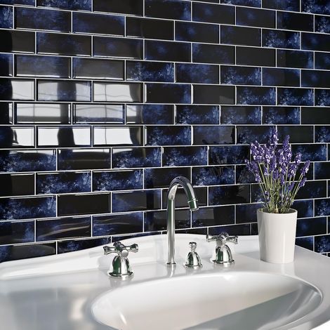 Epaisseur Carrelage Adhesif Mural Cuisine Bleu 3D Credence Adhesive pour Cuisine Bleu Nuit 30x30CM lavable Dalle PVC Adhesive Murale Salle de Bain WC 16-Dalles Metro 3D Crédence Adhésive (1/5)