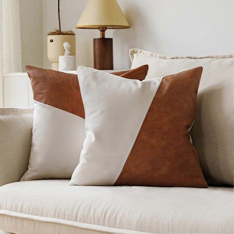 Housses de coussin décoratives en lin blanc et similicuir patchwork, style bohème moderne et minimaliste, pour canapé, salon ou chambre. (1/4)