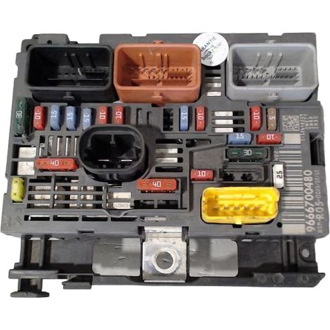 [PRODUIT D'OCCASION] Boite A Fusibles PEUGEOT 308 Sw 2008- ♻️ Ref Oe. 9807028780 - Garantie à vie (1/5)