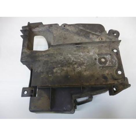 [PRODUIT D'OCCASION] Passage de roue origine pour Moto Suzuki 50 AP 63111-09EB0 (1/2)