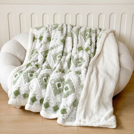 Couverture double épaisseur de haute qualité, épaisse et garnie de cations, idéale comme jeté de canapé. Ultra-douce et moelleuse, elle mesure 100 x 150 cm et pèse 0,7 kg. Couleur vert clair. (1/5)