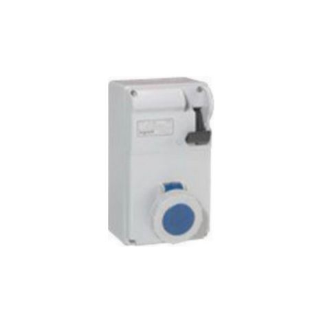 Legrand – Coffret P17 IP55 avec interrupteur et 1 prise 32A 2P+T 200-250V 50-60Hz – Résistant aux agents chimiques – SKU 56629 (1/2)