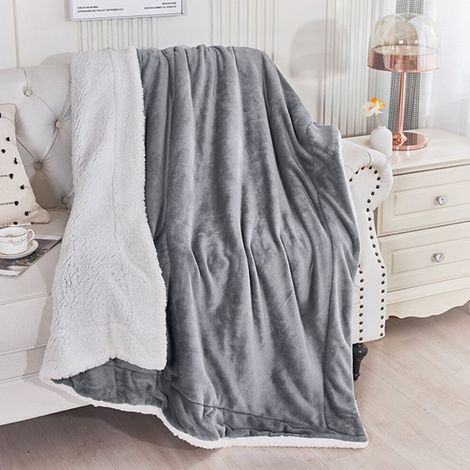 Couverture polaire double couche extra épaisse – flanelle douce et laine d'agneau, une couverture chaude pour le canapé en hiver (1/5)