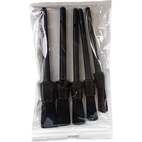 Ce kit de nettoyage automobile en 5 pièces comprend une brosse pour les recoins intérieurs en fibres synthétiques douces, adaptée aux SUV, camions, fourgonnettes, etc., et est disponible en noir. (1/5)